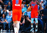 金年会体育-关于俄克拉荷马雷霆主场失利，球队备战季后赛的信息